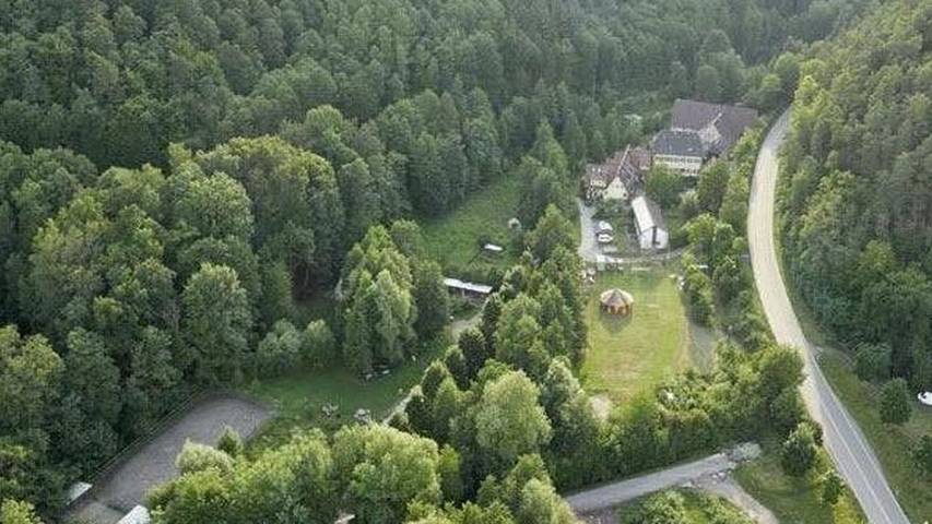 Ferienwohnung für 8 Personen, mit Garten in Klingenmünster
