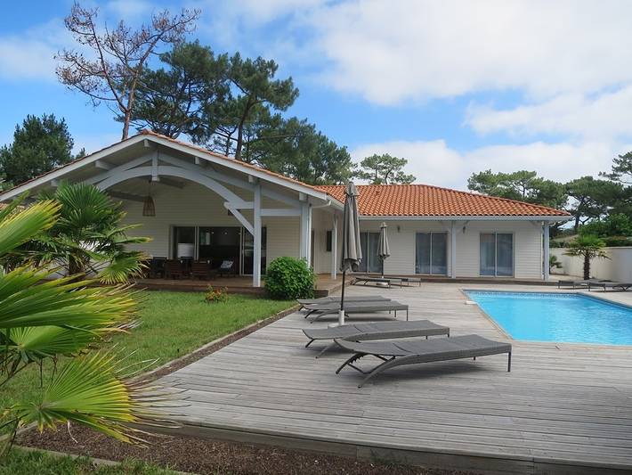 Appartement de vacances pour 12 personnes, avec piscine