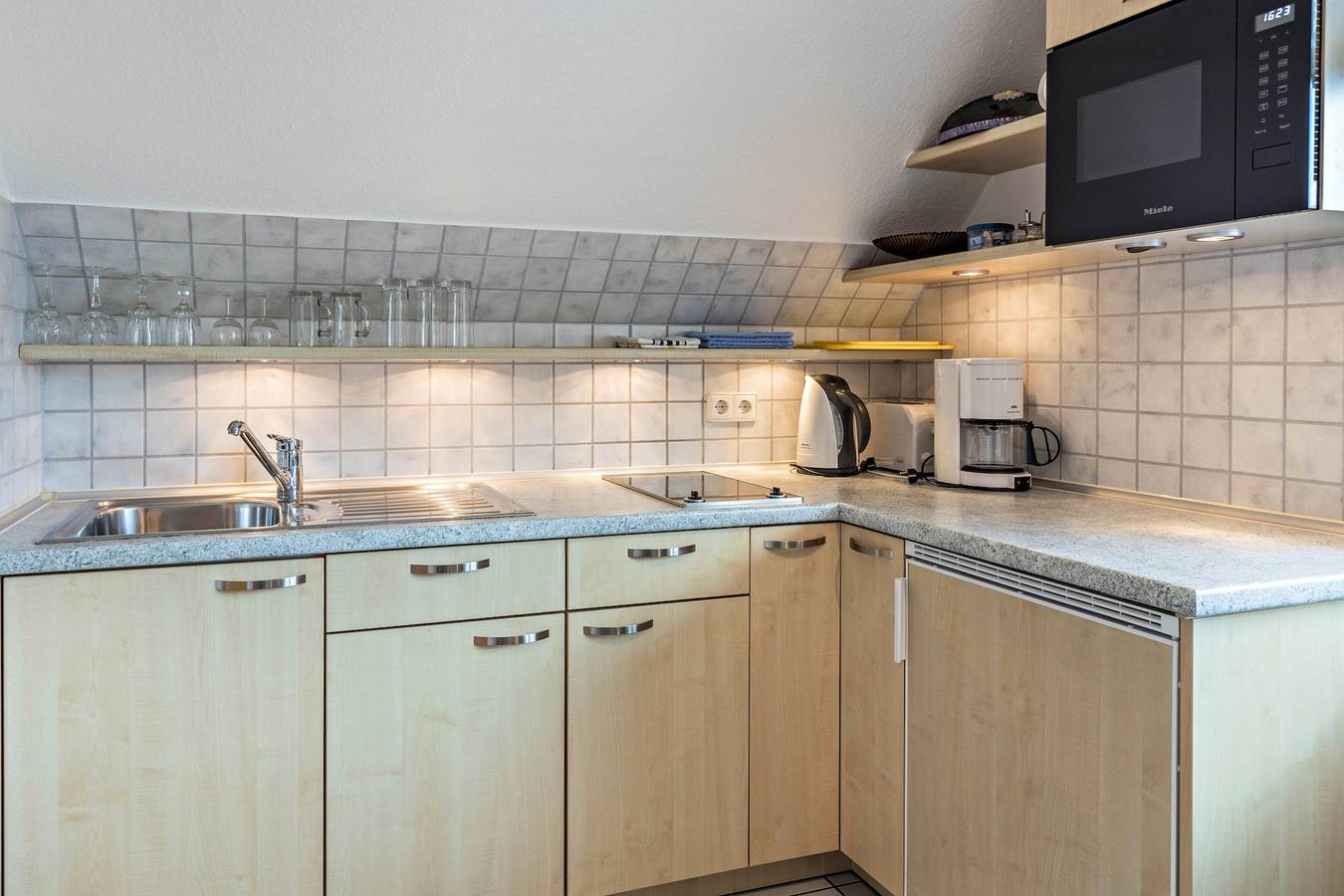Gezellig Studio Appartement "Ingrid Heyes" met 3 Dtv sterren, Wi-Fi & Terras, foto 7