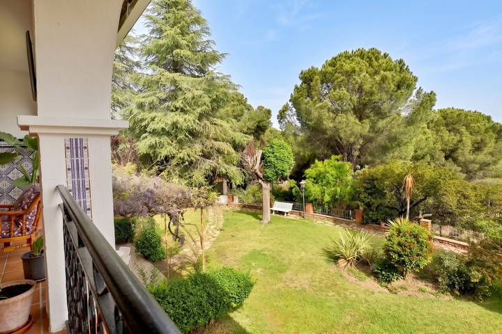 Moderna Villa con Piscina Privada en Córdoba in Las Jaras, Córdoba