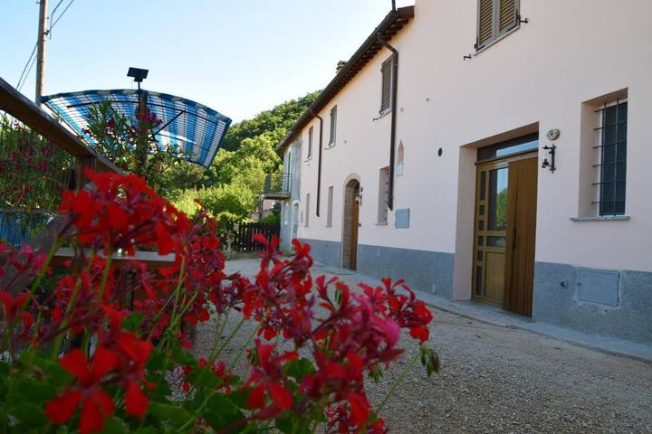 Gîte pour 6 personnes, avec vue et jardin à Trevi - 4