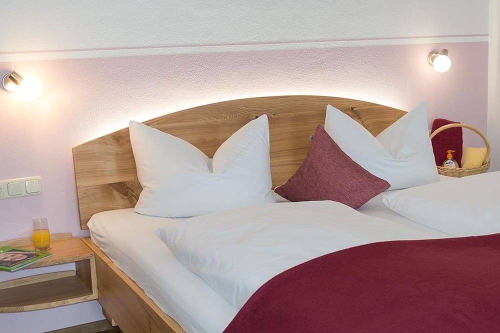 Bauernhof Warbichlhof - Ferienwohnung Heustube in Oberammergau, Bayerische Alpen