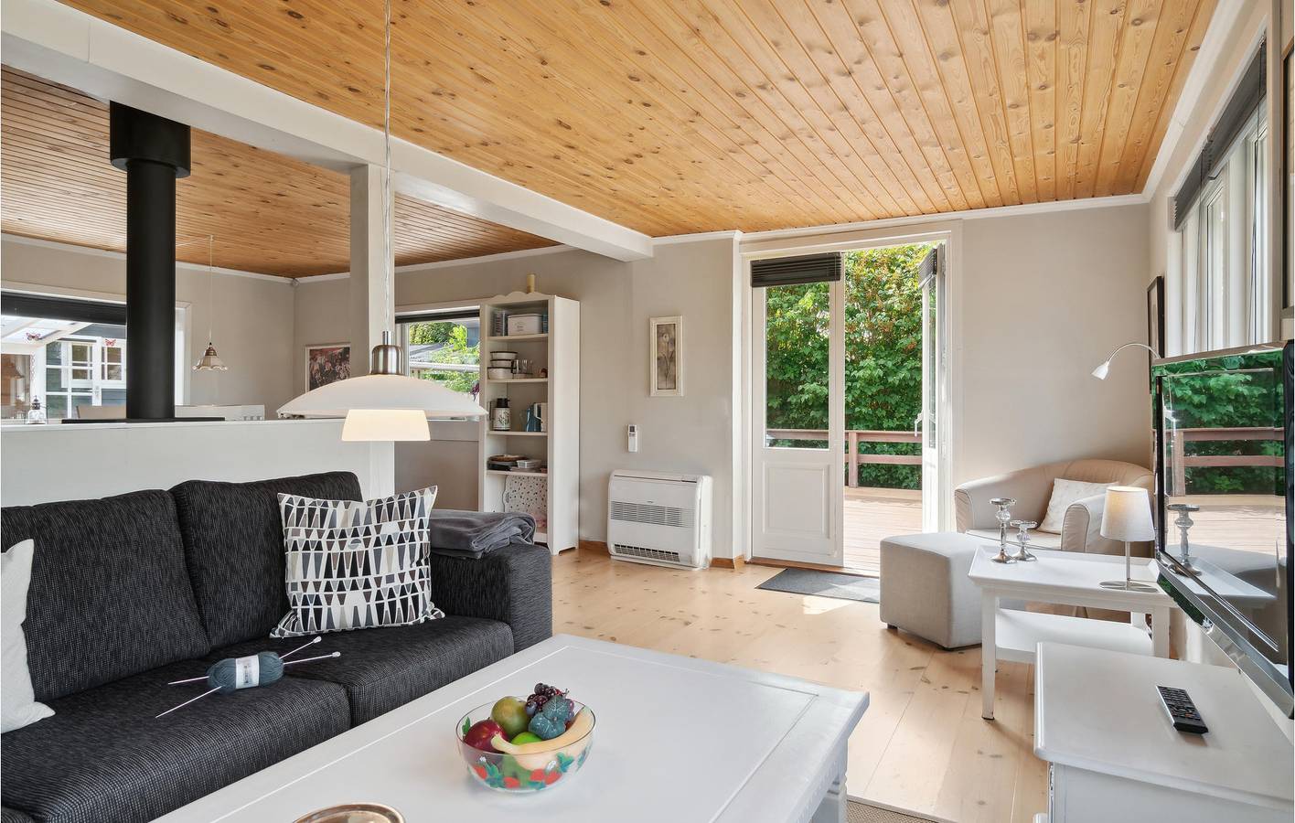 Holiday home for 7 people with terrace in Kulhuse, Frederikssund Region