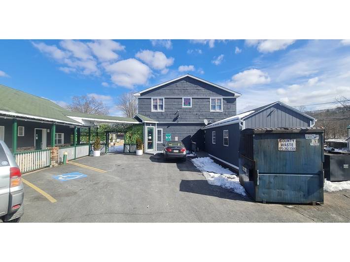 Apartamento entero, Estudio con cocina | East Stroudsburg in Condado de Monroe (PA)