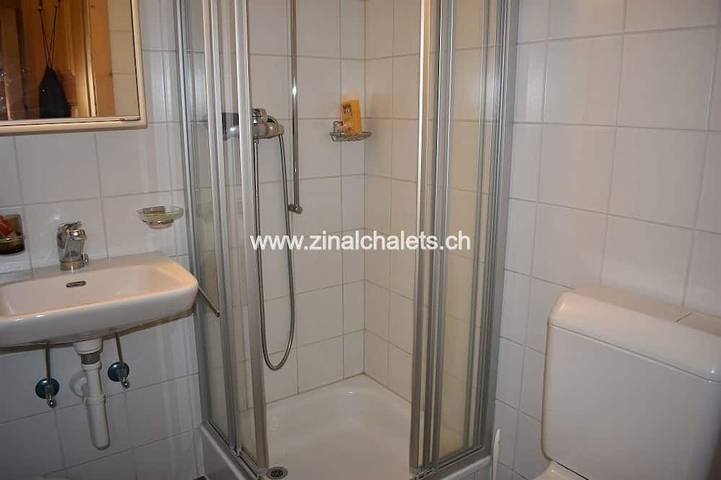 Gîte pour 2 personnes, avec jardin dans Zinal - 4