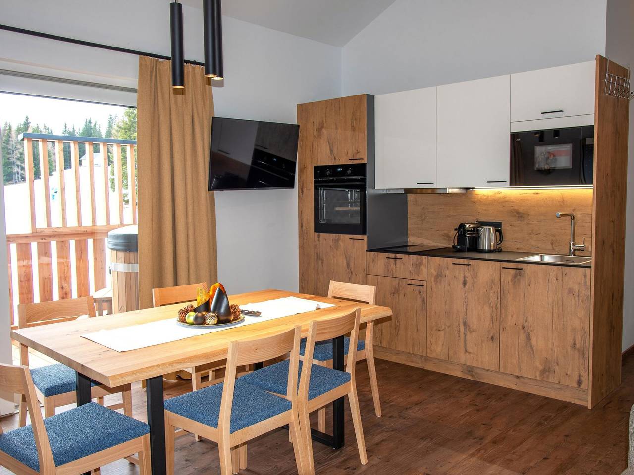 Ganze Wohnung, Exquisites Apartment mit Sauna an der Piste in Weißpriach, Bundesland Salzburg