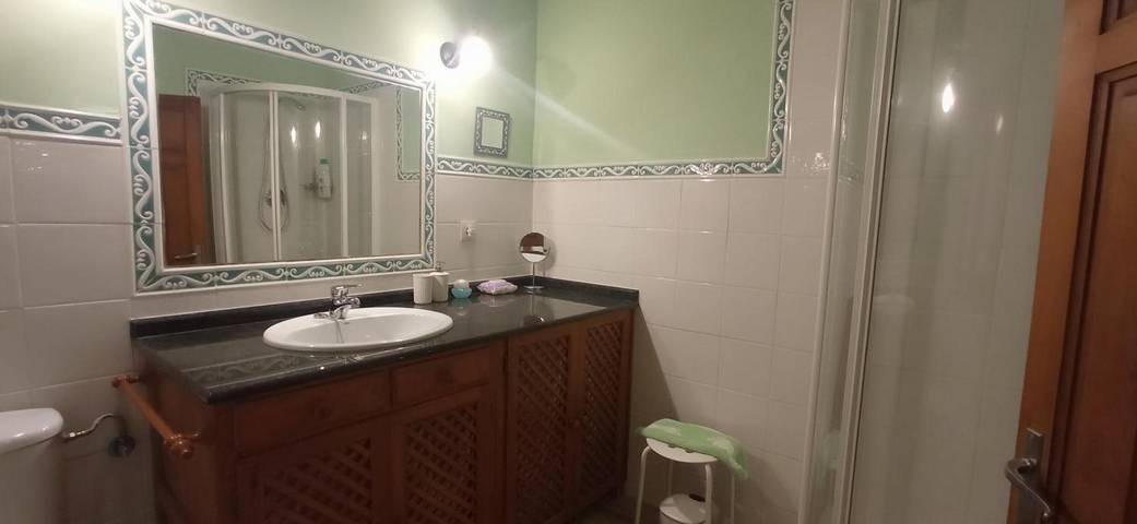Holiday Home 'Las Marias' with Private Garden, Wi-Fi and Air Conditioning in Sotosalbos, Segovia Province