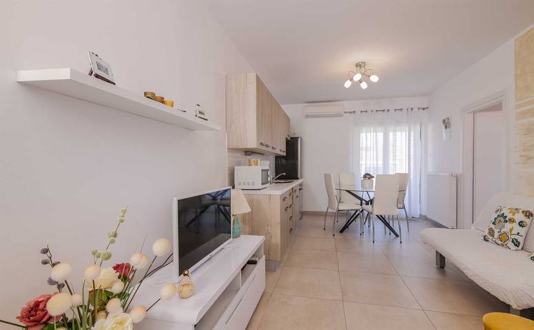Ferienwohnung für 5 Personen, mit Terrasse in Kroatien - 3