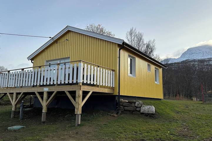 Ferienhaus für 4 Personen, mit Garten in Troms