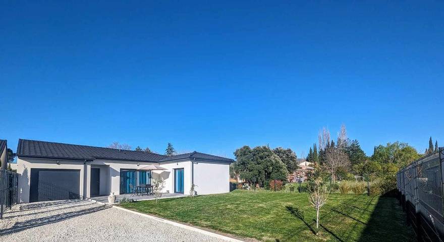 Gîte pour 6 personnes, avec terrasse et jacuzzi ainsi que jardin et piscine à La Bégude-de-Mazenc - 3