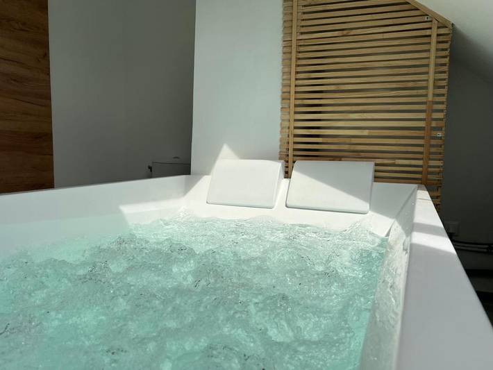 Gîte pour 2 personnes, avec jacuzzi à Vierzon - 3