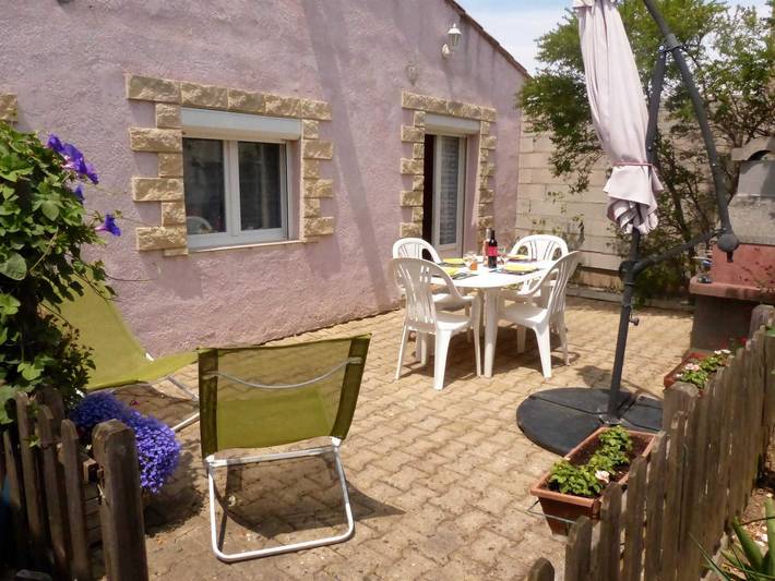 Gîte pour 2 personnes, avec Terrasse et Jardin