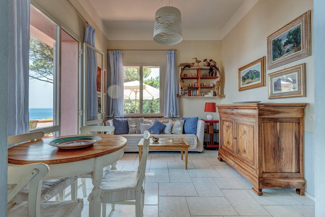 Appartamento intero, Appartamento 'La Paolina' con vista sulle montagne, terrazza privata e Wi-Fi in Procchio, Isola d'Elba
