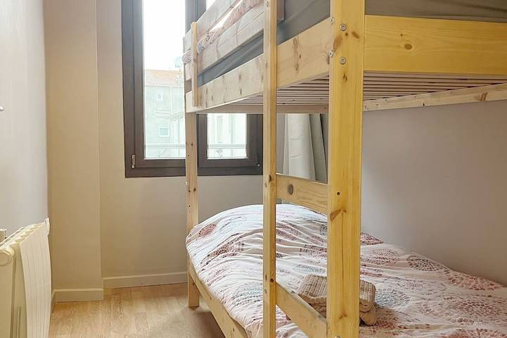 Appartement de vacances pour 5 personnes, avec terrasse et jardin