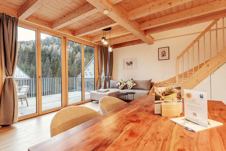 Chalet für 8 Personen, mit Terrasse und Sauna in der Steiermark
