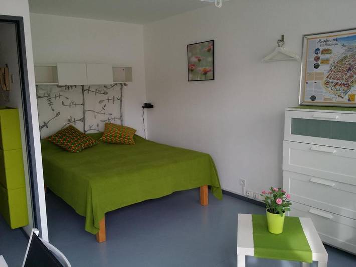 Gîte pour 2 personnes, avec terrasse et vue dans Eglise Notre Dame De La Prosperite - 4