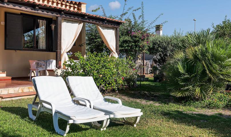 Villa pour 6 personnes, avec jardin à Costa Rei