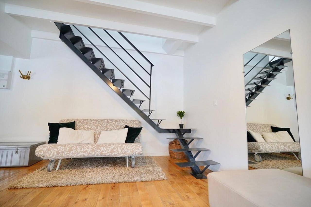 Appartement entier, Apartment in Saint-Didier-au-Mont-d'Or, Lyon et ses environs