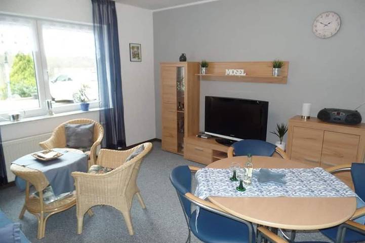 Ferienwohnung für 2 Personen, mit Terrasse und Garten
