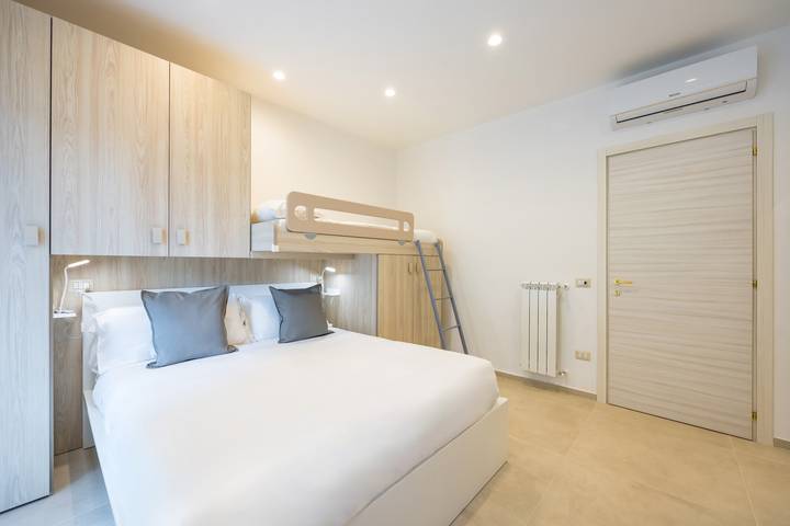 Gîte pour 3 personnes, avec balcon à Naples - 4