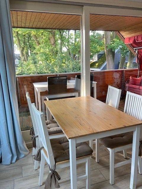 Ferienwohnung für 4 Personen, mit Balkon in Wedel