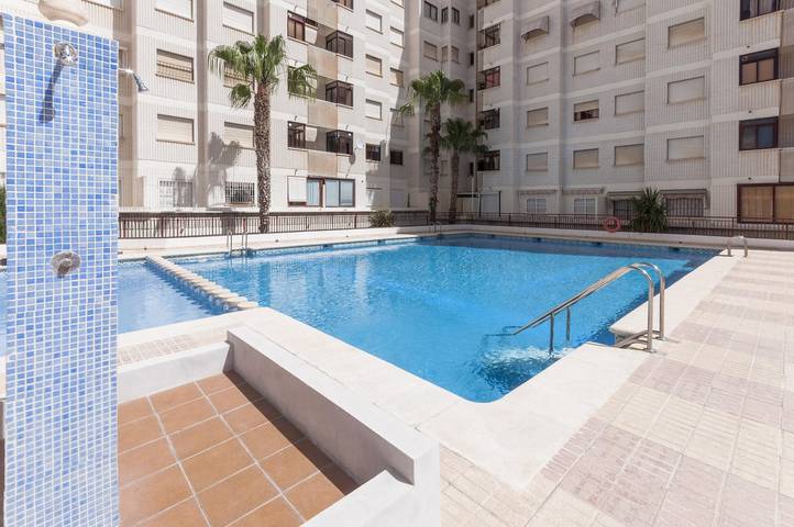 Ferienwohnung für 6 Personen, mit Pool und Terrasse in Gandia - 3
