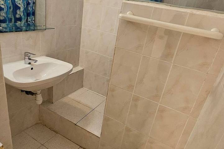 Apartamento entero, Air-conditioned Studio 100M from the beach between Calvi and Ile Rousse, Free Parking in Sant Ambroggio, Lumio