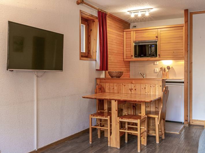Gîte pour 2 personnes, avec balcon dans Office De Tourisme De Val D Isere - 3