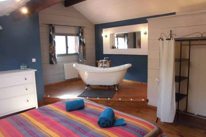 Gîte pour 2 personnes, avec Terrasse et Jardin