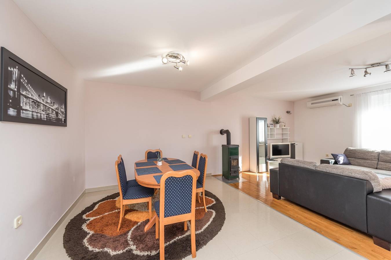 Family Friendly Pool House Ana near Zadar in Bibinje, Zadar