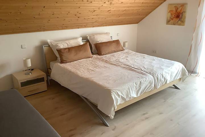 Appartement entier, Vacation apartment/apartment for 5 guests with 95m² in Bad Münstereifel in Bad Münstereifel, Naturpark Hohes Venn-Eifel