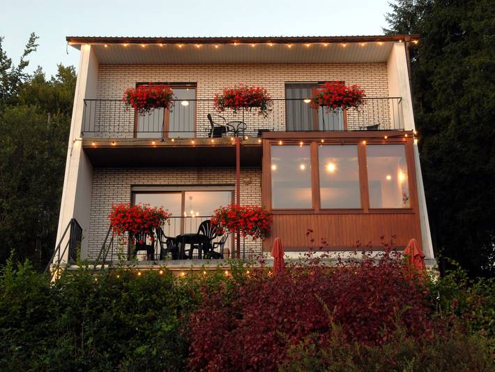 Location de vacances pour 12 personnes, avec jardin et sauna dans Thirimont