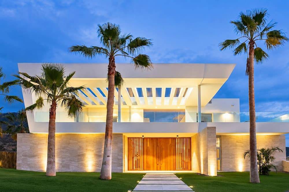Casa vacanza a Adeje a partire da 1301€ a notte