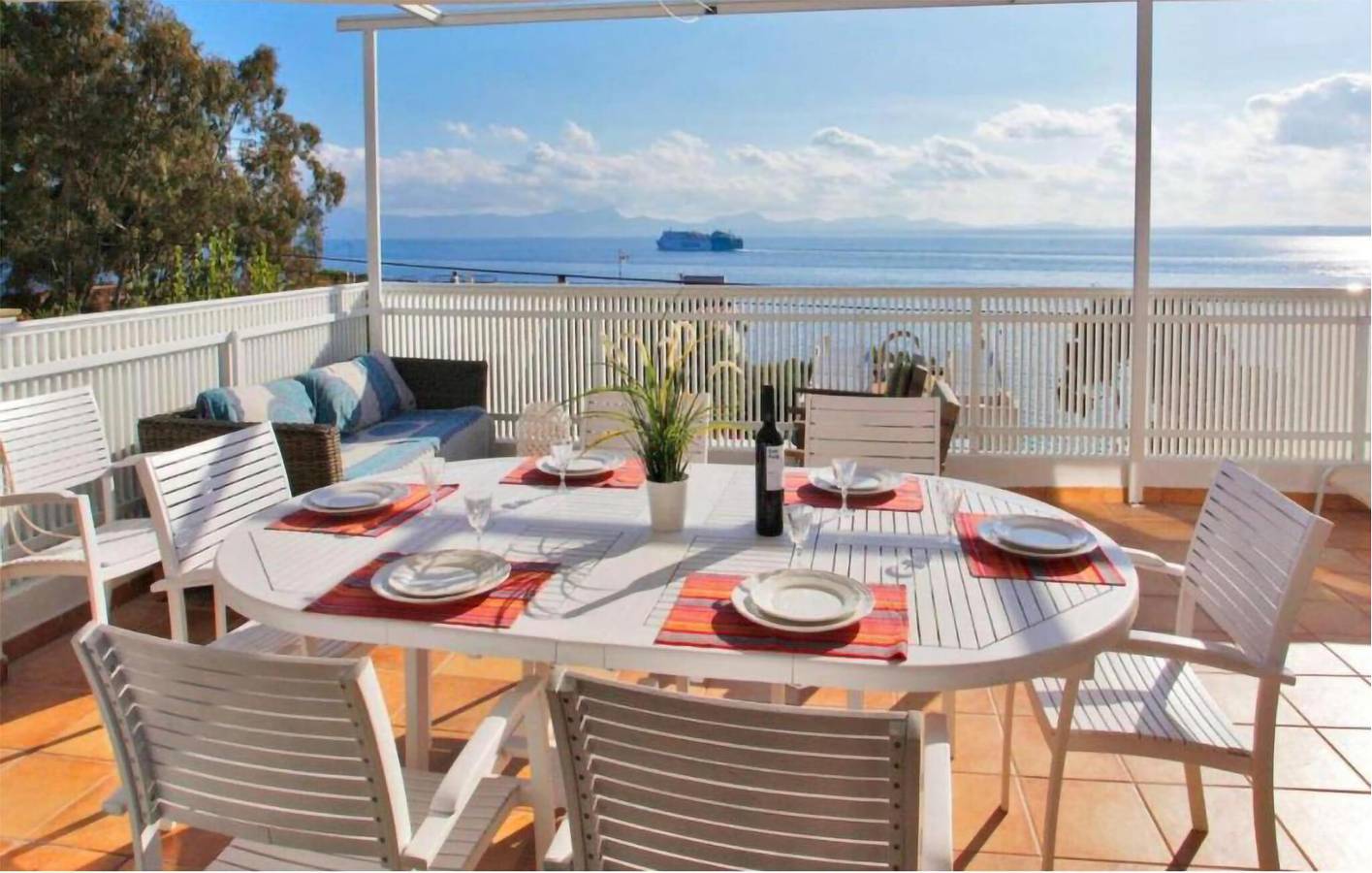 Apartment mit Meerblick, Pool und Terrasse, 400m zum Strand in Alcanada, Alcúdia