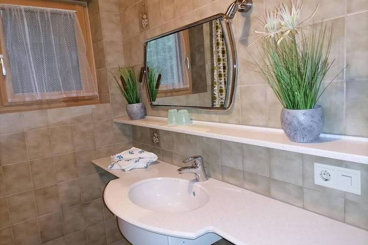 Ferienwohnung 1 - Gschossgut in Weißbach bei Lofer, Pinzgau