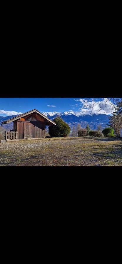 Location de vacances pour 9 personnes, avec vue ainsi que piscine et terrasse, animaux acceptés dans Cléry - 4
