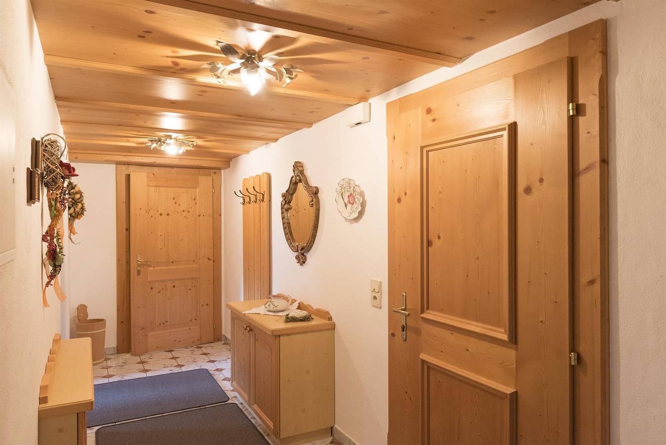 Geheel vakantieappartement, Appartement 1 in Alpbach, Kaisergebirge