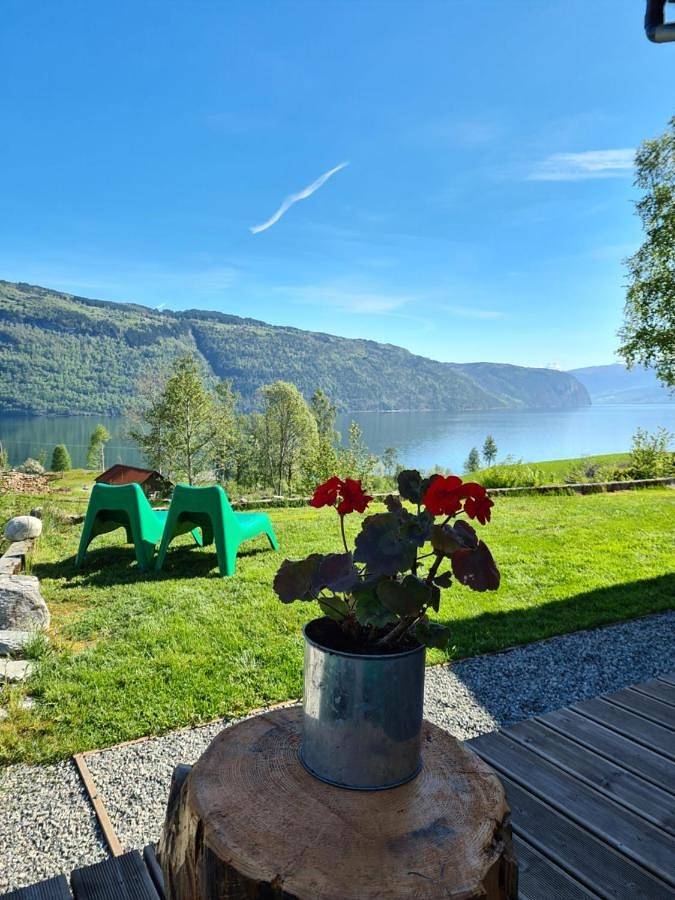 Nordfjordcabins Red in Stryn 