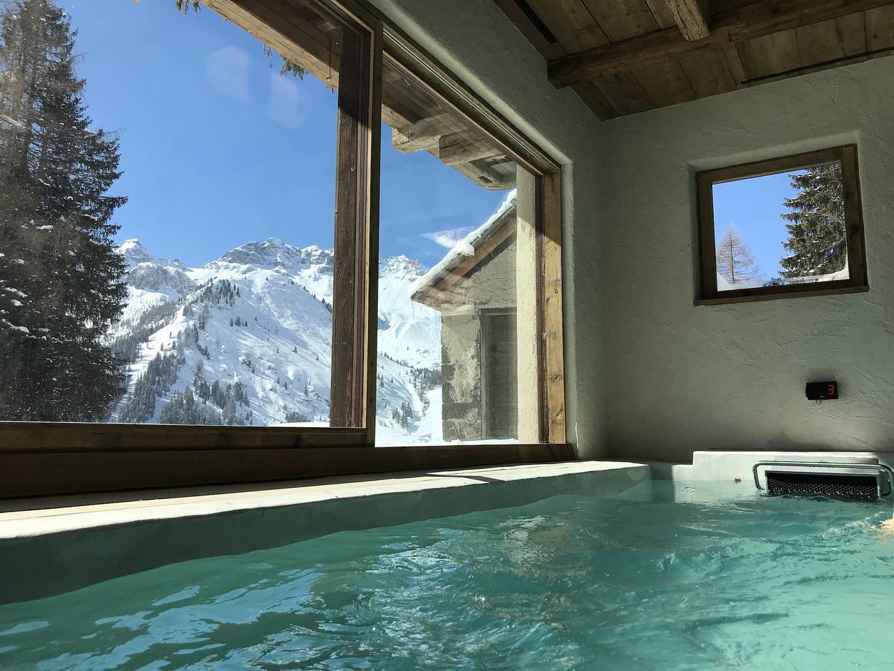 Chalet 'Dolomites Cesa Del Louf' mit Bergblick und Terrasse in Buchenstein, Dolomiti Superski