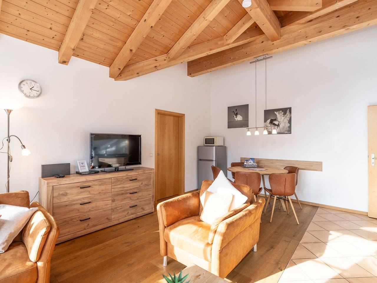 Ganze Ferienwohnung, Grüntenblick - Ferienwohnung mit Bergblick, Parkplatz und Sauna in Grünten, Rettenberg