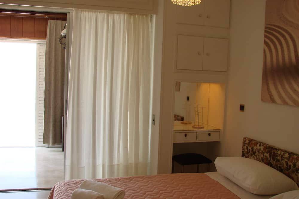 Ganze Wohnung, Luxus auseinander. w / spektakuläre Aussichten in Loutraki-Perachora, Korinthia
