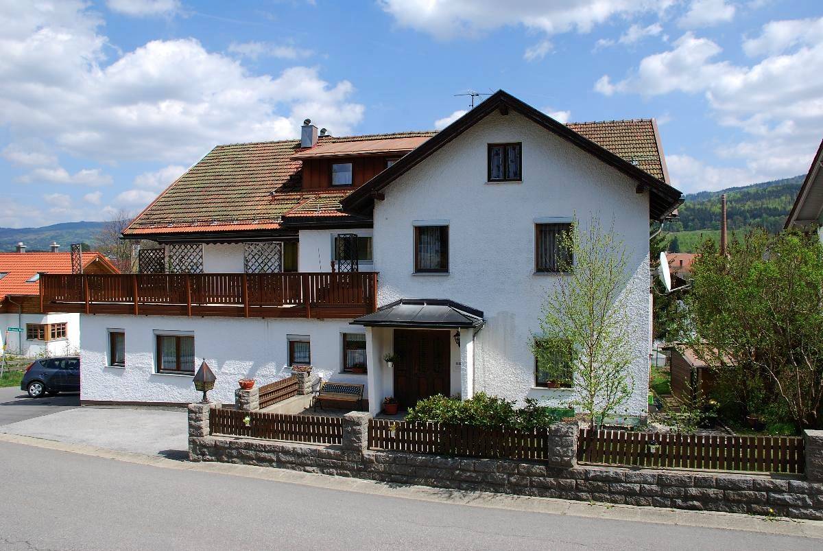 Pension Bayerwald - Ferienwohnung in Frauenau, Baviera Oriental