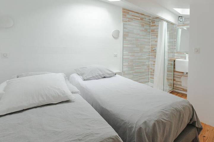 Location de vacances pour 2 personnes, avec terrasse à Conflans-Sainte-Honorine - 2