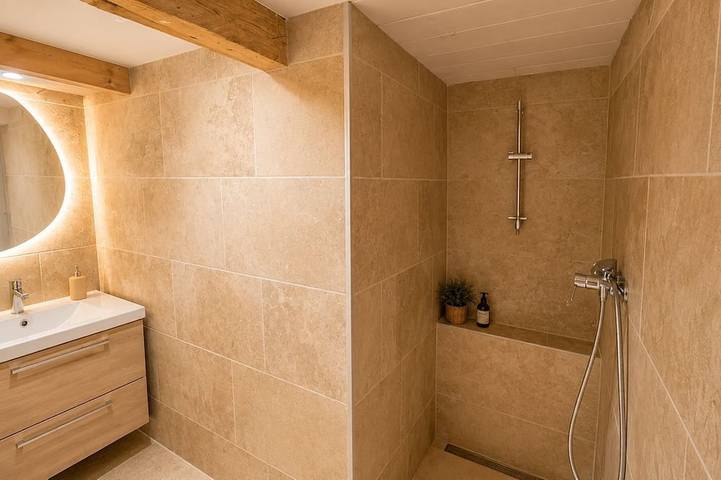 Location de vacances pour 6 personnes, avec balcon à Nézignan-l'Évêque - 4