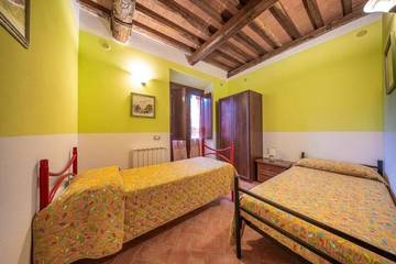 Agriturismo per 8 Persone in Bolsena, Lago di Bolsena, Foto 2