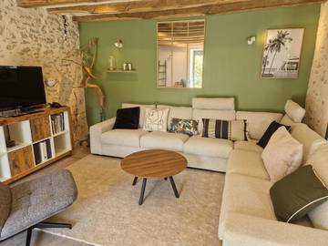 Gîte pour 4 personnes, avec jardin à Veigné
