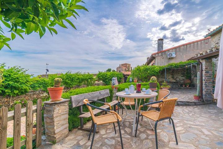 Apartamento de vacaciones para 10 personas, con vistas y jardín, Se admiten mascotas en Parque Nacional de Monfragüe - 2