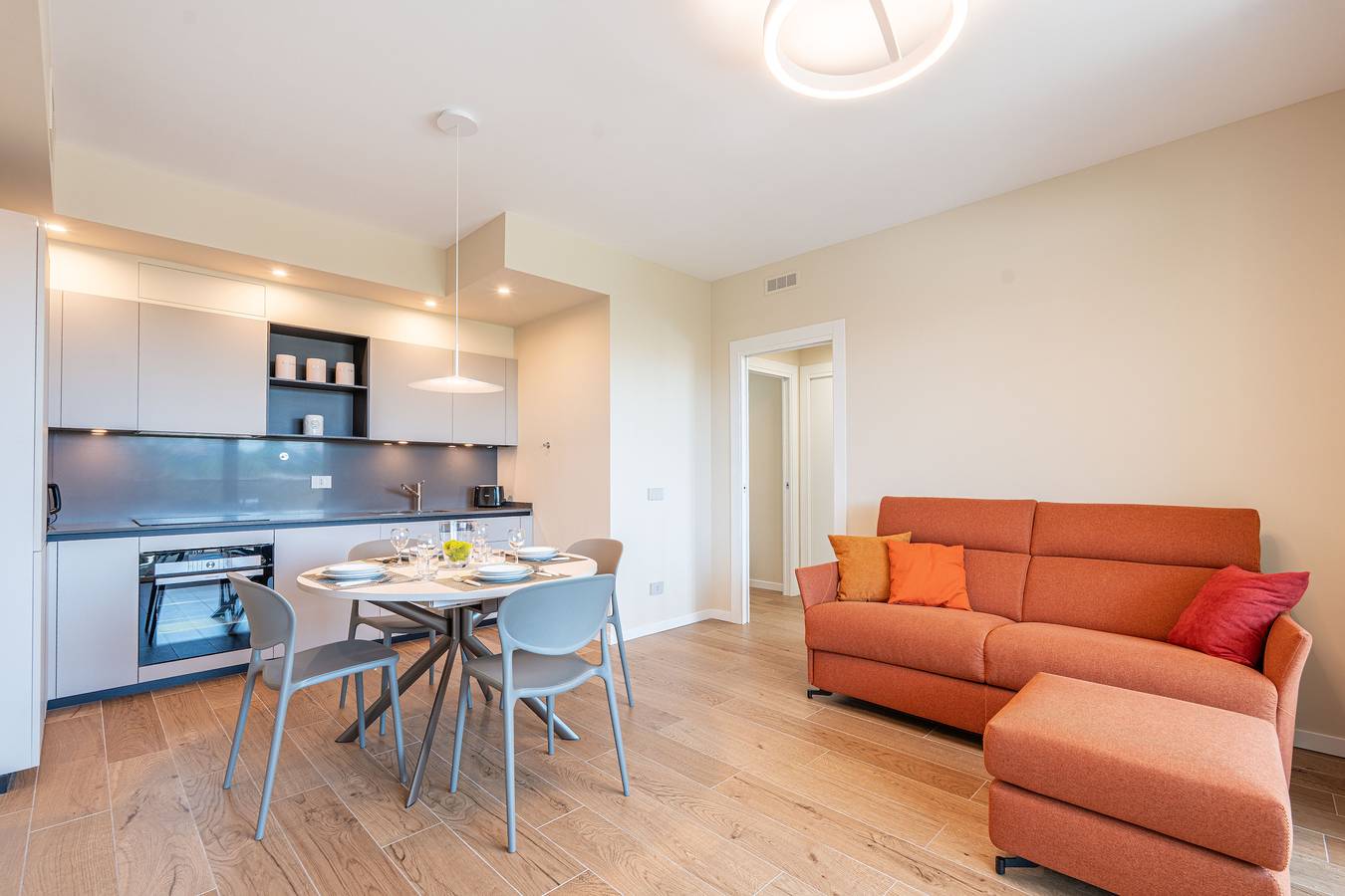 Appartamento intero, Light Garden-Luxury apartment with private parking in Monza, Brianza