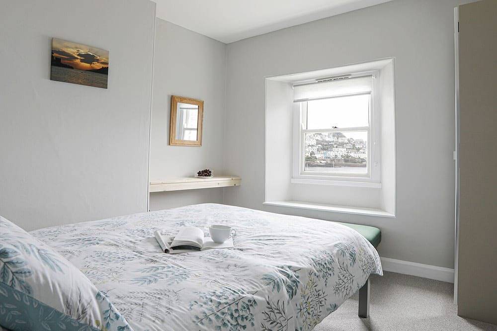 Well Court, wonderful views in heart of Polruan in Polperro, Polruan