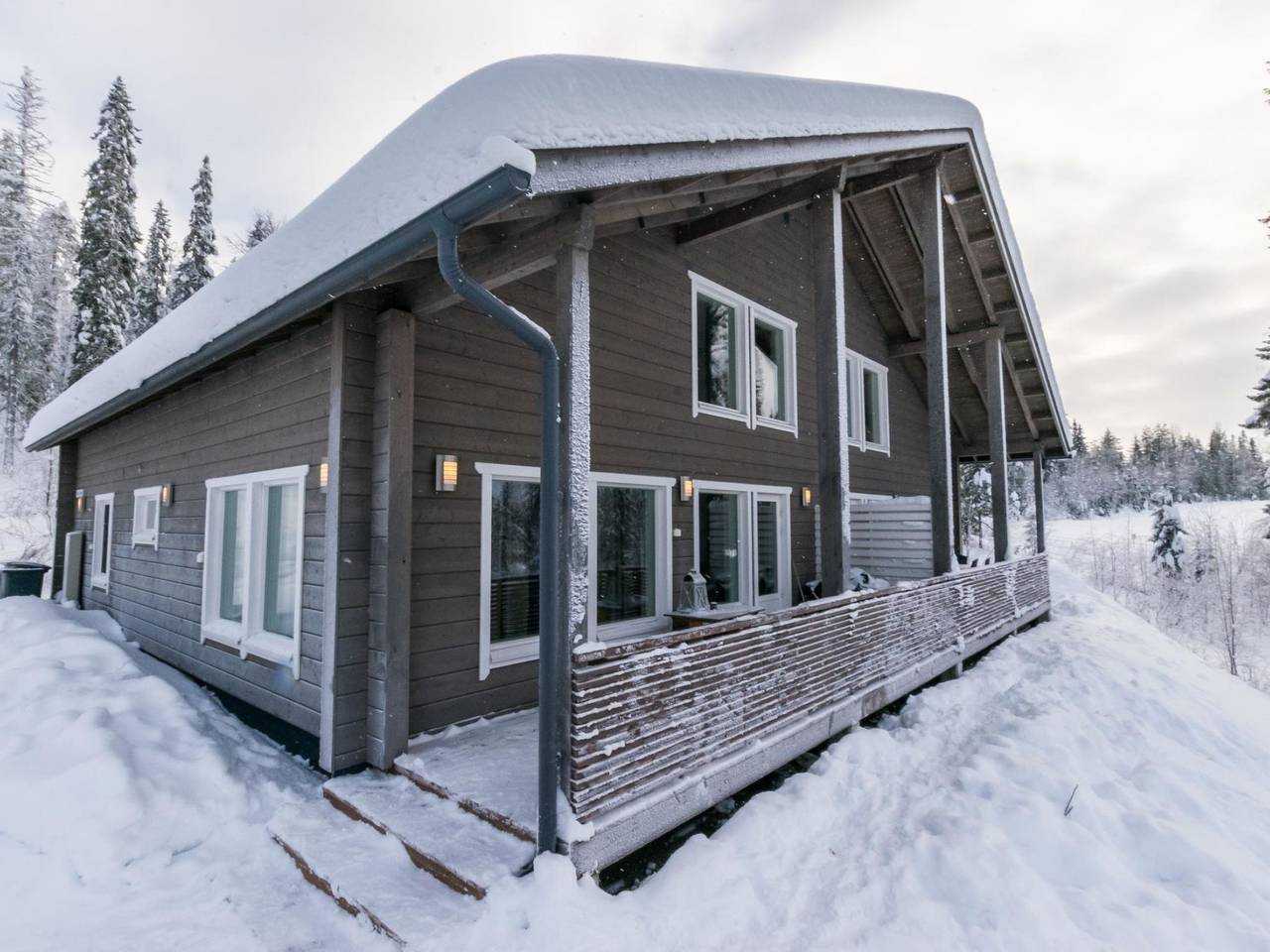 Vihtarinne b paritalo in Ukkohalla, Kainuu